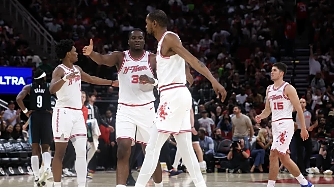 Rockets close strong to drop Trail Blazers 106-99