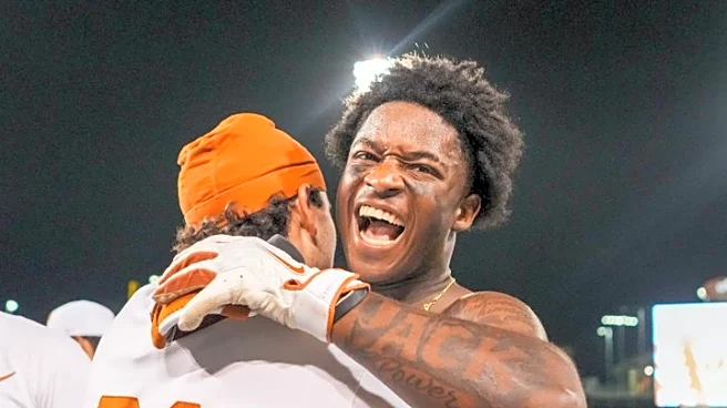 Anthony Pack Jr.’s grand slam caps 14-2 run-rule victory for No. 3 Texas over USC Upstate