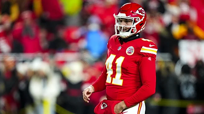 Chiefs re-sign long snapper James Winchester for his 12th season in KC