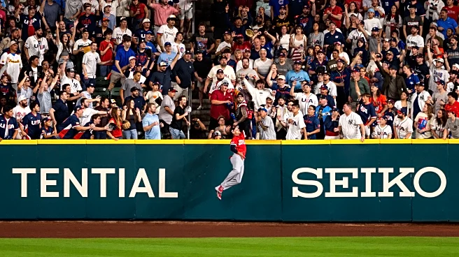 World Baseball Classic: Trayce Thompson robs Will Smith, Hyun-jin Ryu returns