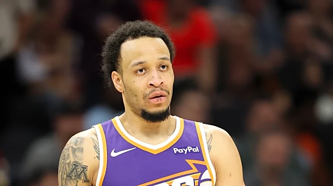 Amir Coffey is warming up in the Suns rotation