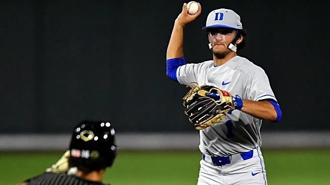 Brewers win fourth straight in 6-3 victory over Mariners
