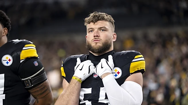 Steelers to re-sign LB Cole Holcomb