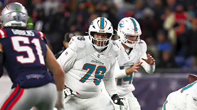 Former Dolphins offensive lineman signing with Detroit Lions