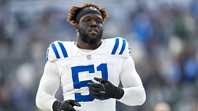 Report: Former Colts 1st round DE Kwity Paye signs 3-year, $48 million free agency deal with Raiders