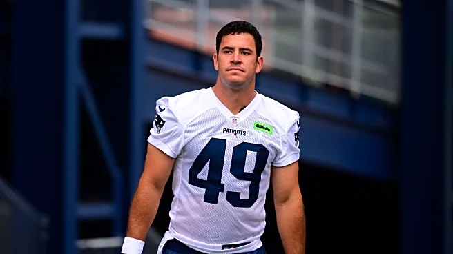 Rams add veteran long snapper Joe Cardona