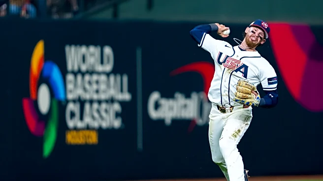 Bobby Witt Jr. dazzles with the glove at the World Baseball Classic