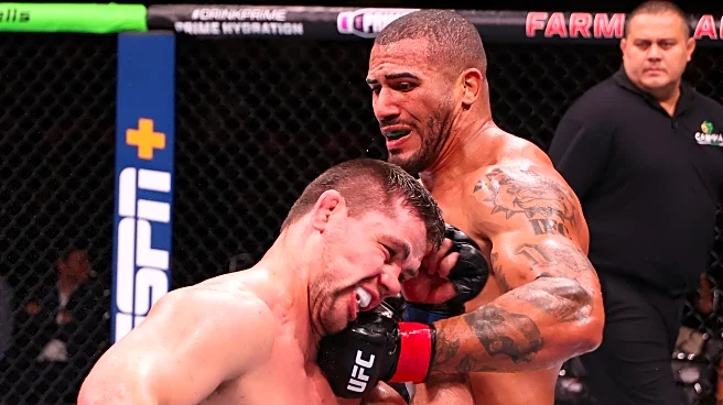 Bettors beware! UFC Vegas 114 knockout artist fighting despite significant injury: ‘Can’t use my right hand’