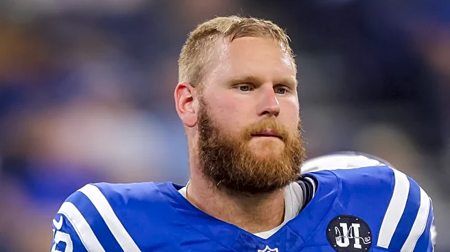 Former Colts tackle Braden Smith signs two year contract with Texans
