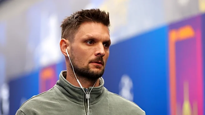 How confident are you that Sven Ulreich can hold down the fort at Bayern Munich until Manuel Neuer and Jonas Urbig are healthy?