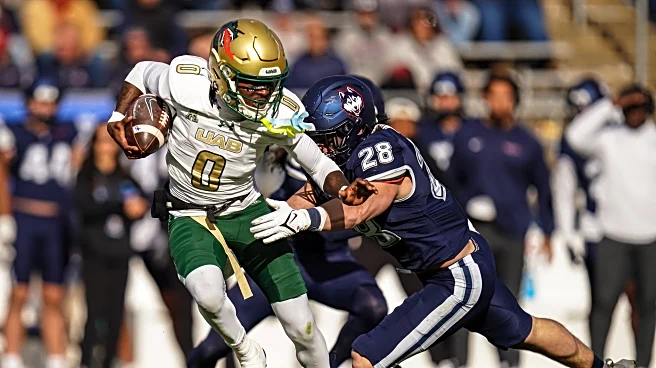 Quacking the Roster: WR Transfer Iverson Hooks