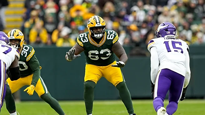 Panthers sign former Packers OT Rasheed Walker to a 1 year deal