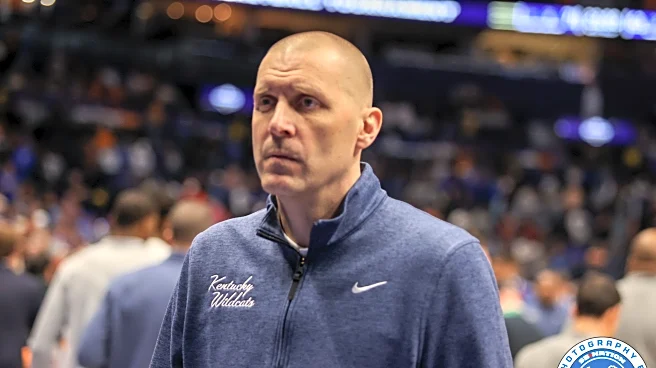 Kentucky got crushed mercilessly on the glass against Florida