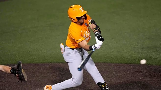 Tennessee powers past Georgia, 7-4
