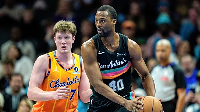 It’s time for Basketball: San Antonio Spurs vs Charlotte Hornets