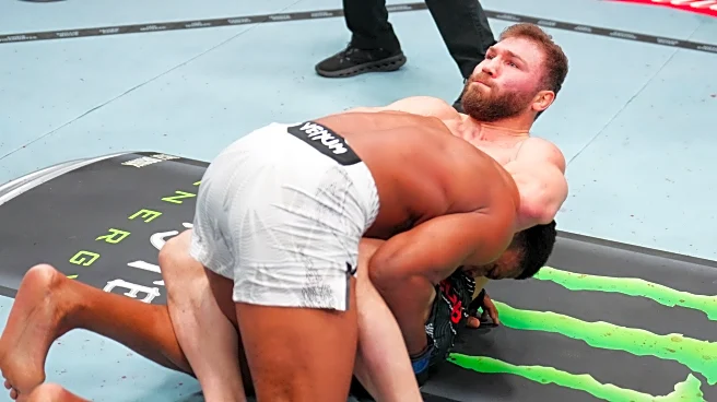 Highlights! Ion Cutelaba hulks out, shocks Oumar Sy with early guillotine choke | UFC Vegas 114