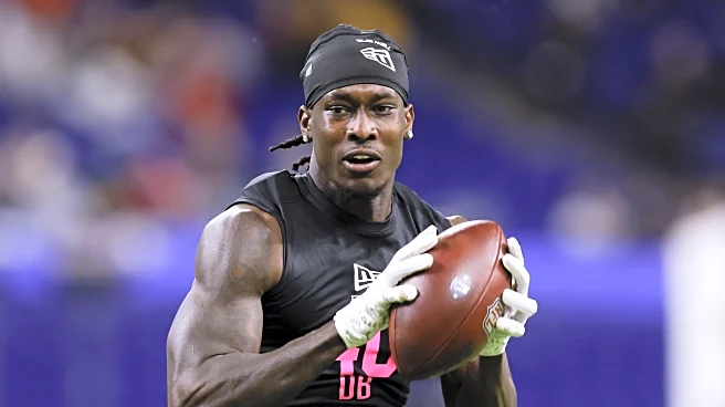 Chicago Bears Play it Safe in this 7-Round Mock Draft