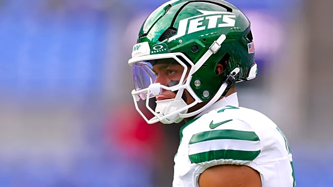 REPORT: Chiefs to acquire quarterback Justin Fields