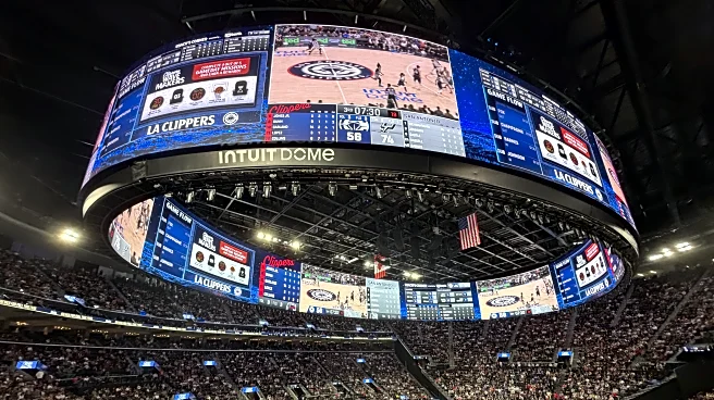 Watching the Spurs from the Clippers’ Wall