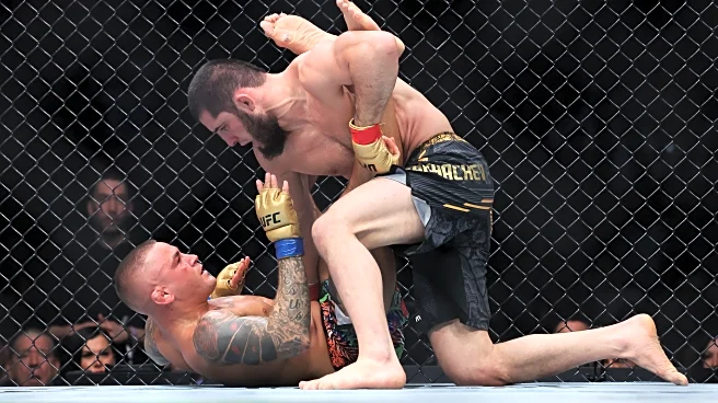 Dustin Poirier accuses Islam Makhachev of weighing ‘192 lbs’ during their title fight, Islam fires back