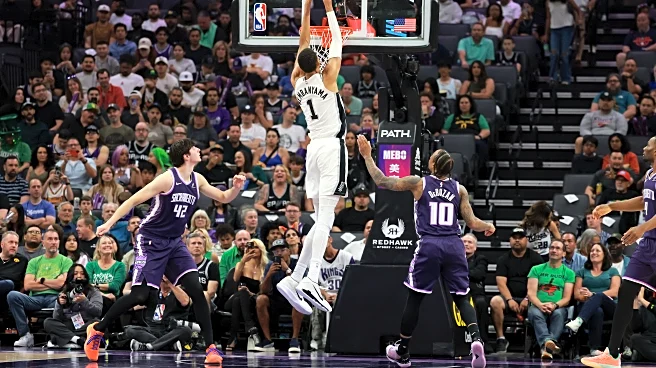 Spurs blow out Kings to cap off mini road trip