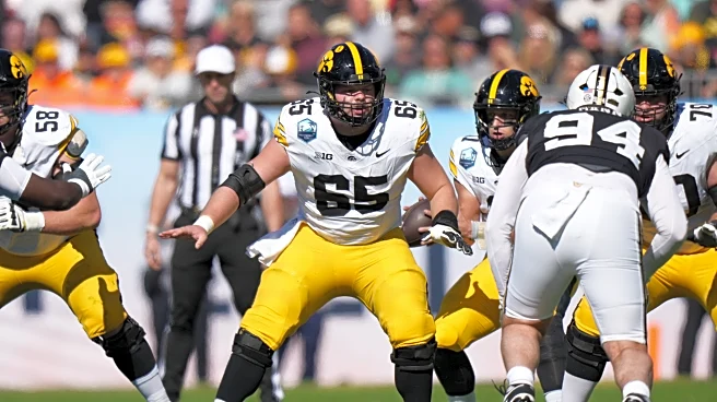 Can Logan Jones be a Plug and Play Center for the Commanders?