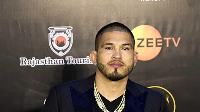 Not-retired Anthony Pettis shipping off to Kazakhstan for MMA return: ’Time passes everybody, but not me’