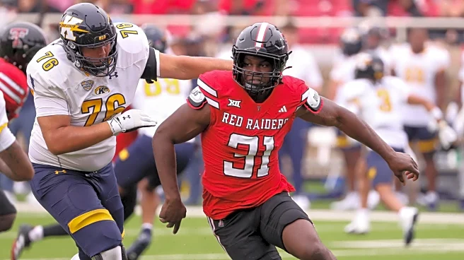 There are 3 ways the draft can go for the Cowboys