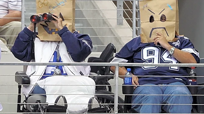 Cowboys could be slow-playing free agency for one specific reason