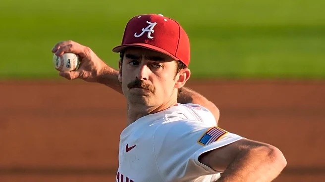 Alabama Baseball Sweeps Florida