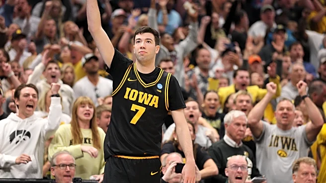 HAWKS BEAT FLORIDA 73-72 FOR FIRST SWEET 16 SINCE 1999