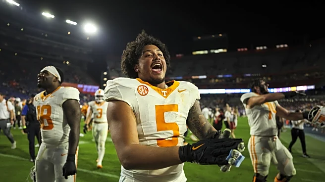 Report: Daevin Hobbs to miss remainder of spring practice