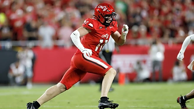 Chiefs add No. 1 receiver, Leo Chenal replacement in ESPN mock draft