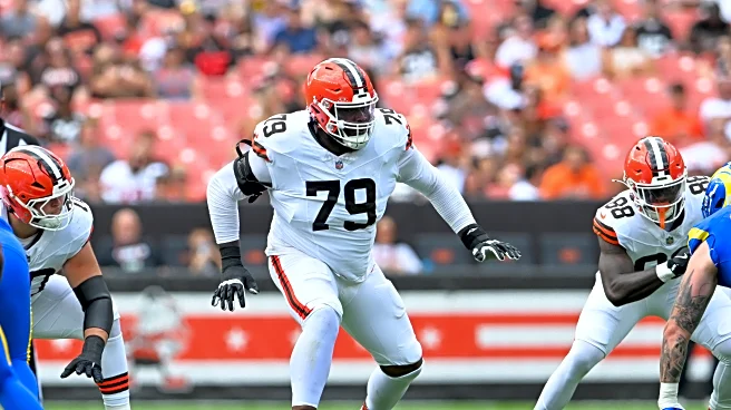Browns roster: Plan at left tackle