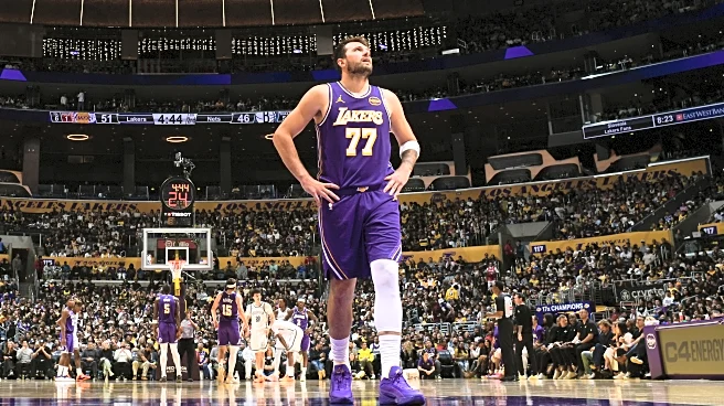 Lakers grind out win over Nets