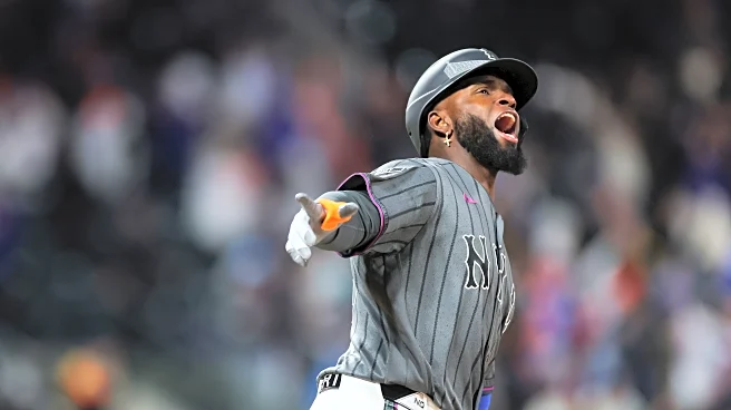 Luis Robert Jr. plays hero with walk-off three-run bomb to give Mets win #2