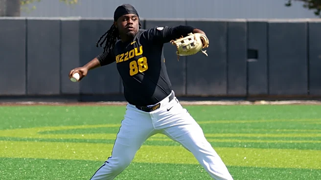 Aggies complete the dominant road sweep over Missouri behind early inning offense