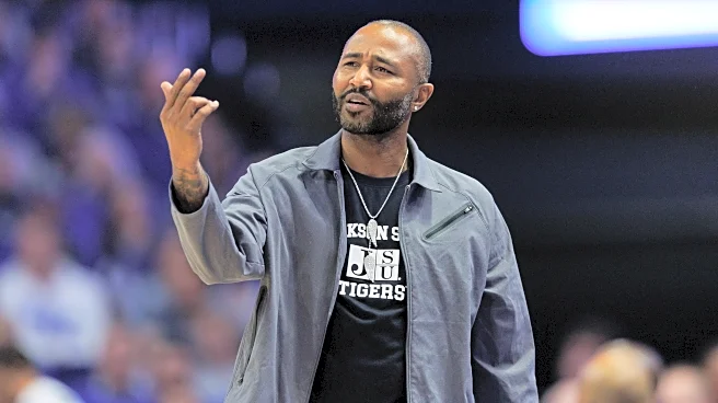 Twitter reacts to Mo Williams joining Mark Pope and the Kentucky Wildcats