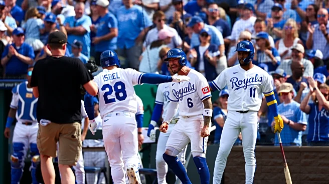 Royals do not need new fences to hit homers in 3-1 win
