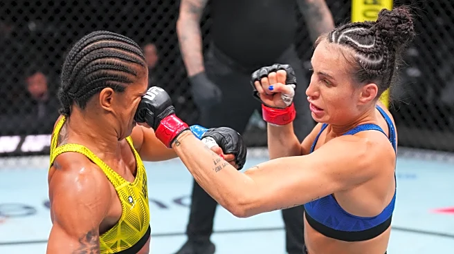 ‘Somebody messed up’ — UFC Seattle fighter forced to compete with two left-handed gloves, wins by knockout anyway