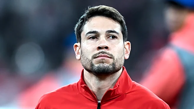 Bayern Munich News: Raphaël Guerreiro to Benfica?; Exec laments agent fees; and MORE!