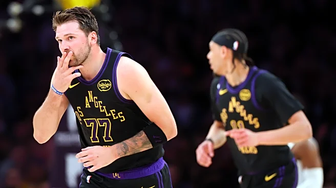 Lakers cruise to impressive win over Cavs