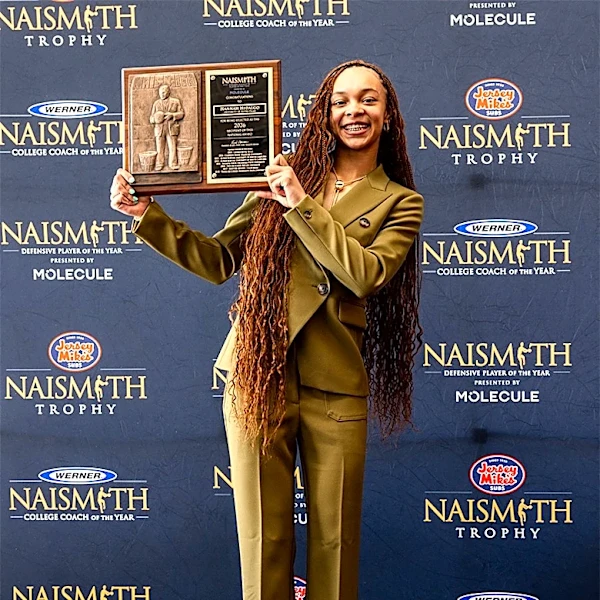 Notre Dame’s Hannah Hidalgo is the Naismith Defensive Player of the Year