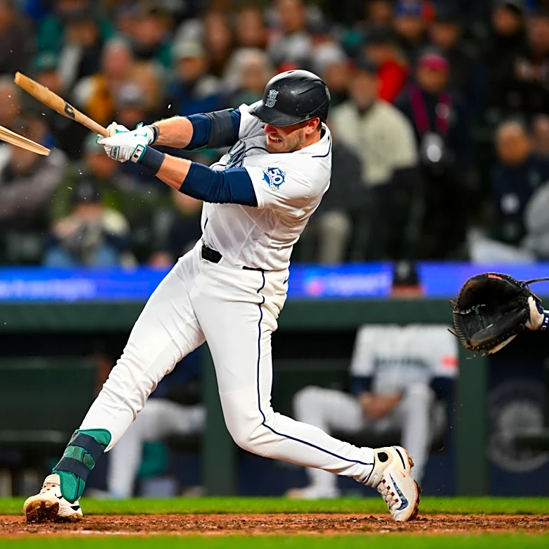 Mariners fool fans into thinking they could win, lose 5-3