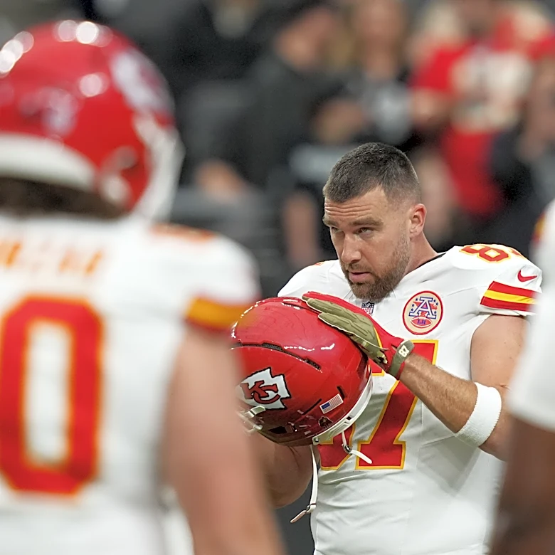 Chiefs News 4/2: Travis Kelce insisted he wasn’t ‘going out like this’