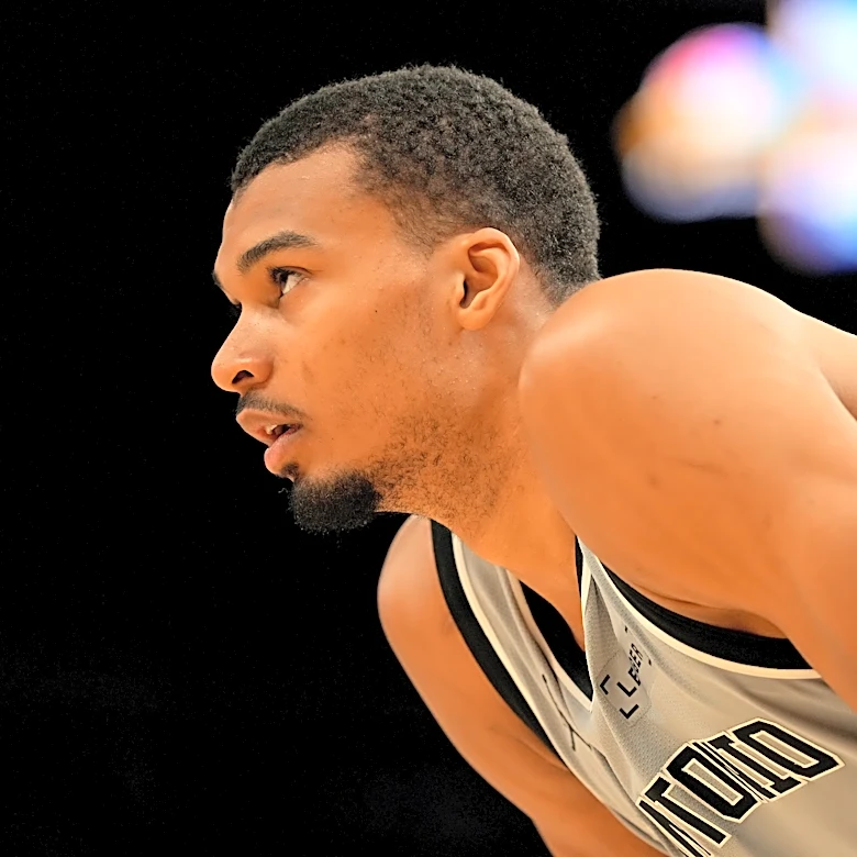 Box Grades: Spurs secure second double-digit win streak of the season in victory over Warriors