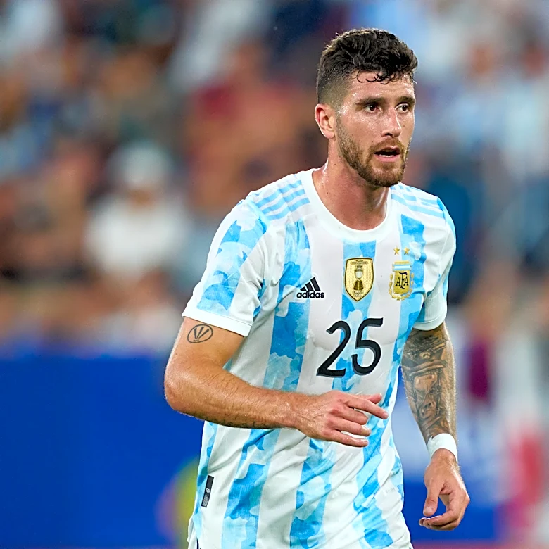 Marcos Senesi’s Agent Visit Fuels Rumors Amid Newcastle Interest