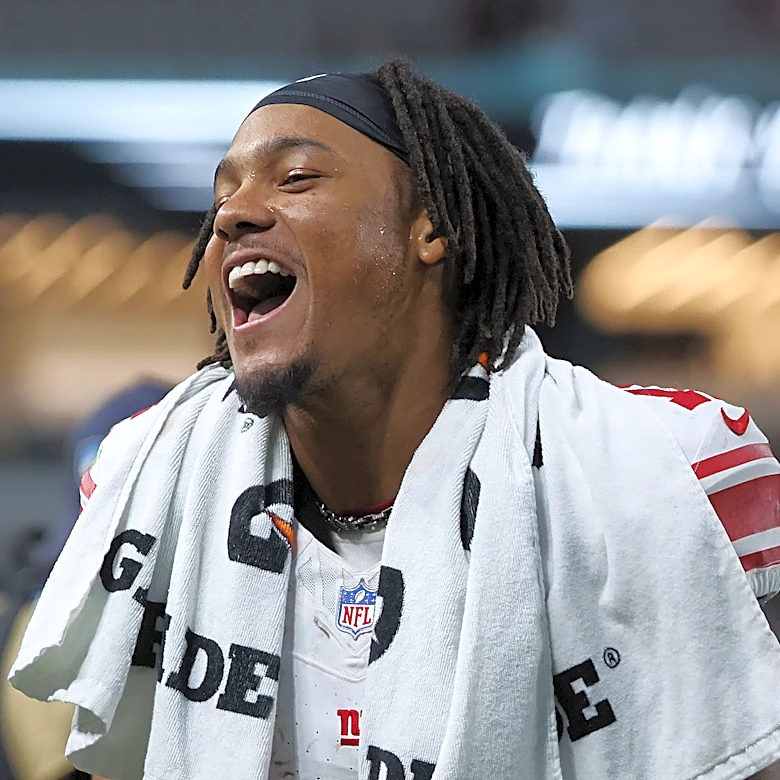 NFL execs critical of Tennessee Titans for big spending on former Giants