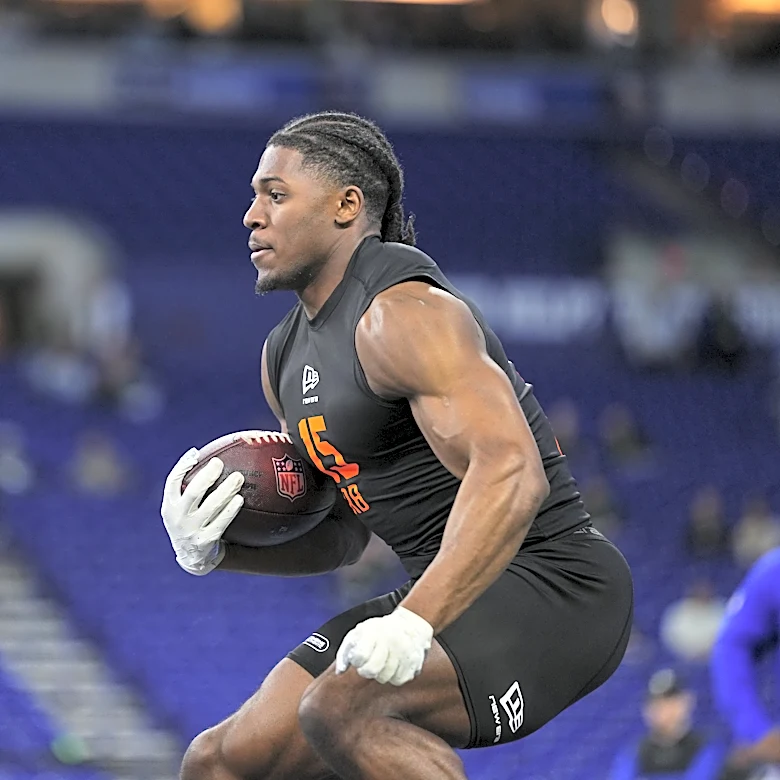 49ers mock draft roundup: Is the 2nd round too early for a running back?