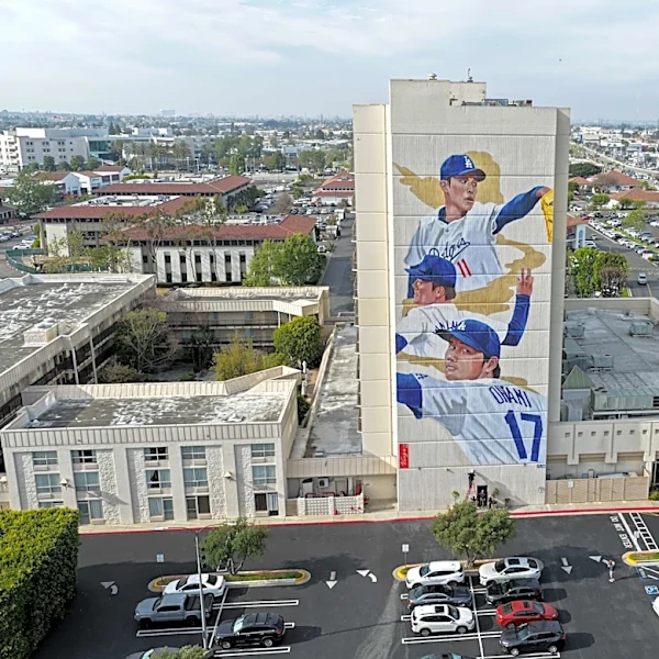 Dodgers first MLB team to start 3 straight Japanese pitchers